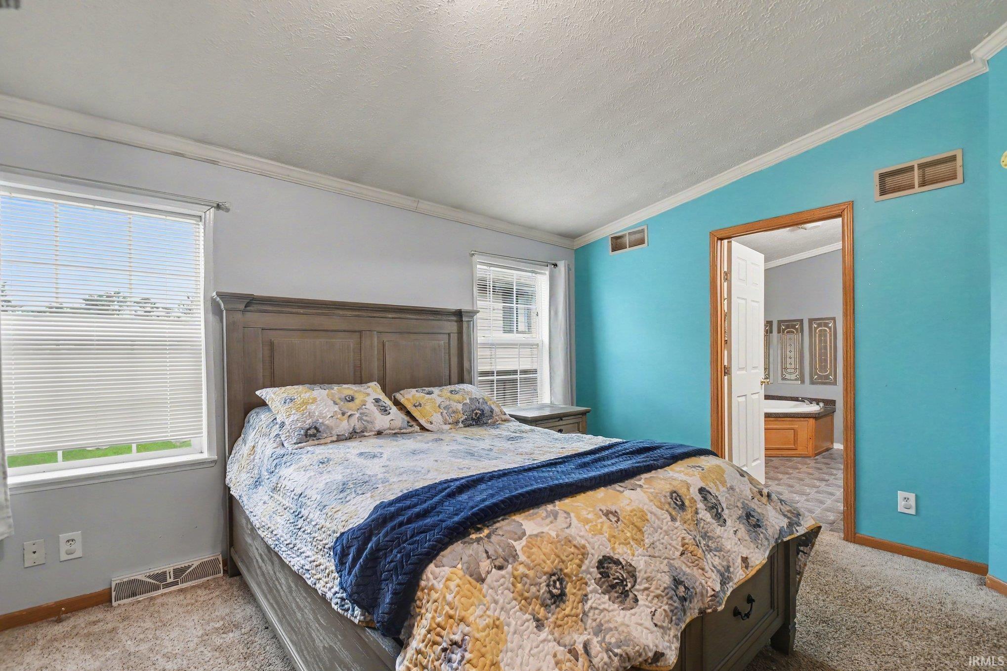 3608 Naples Court Elkhart IN 46514