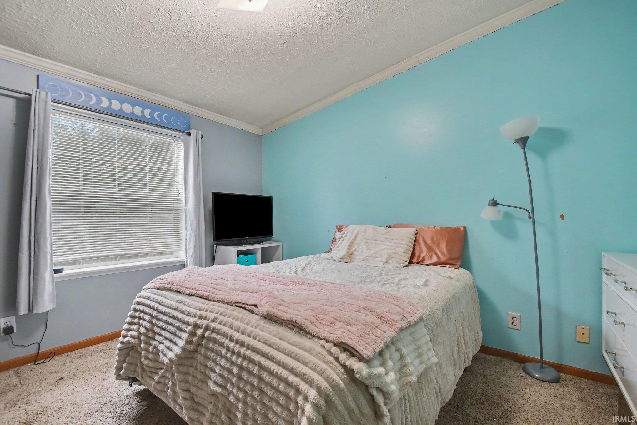 3608 Naples Court Elkhart IN 46514
