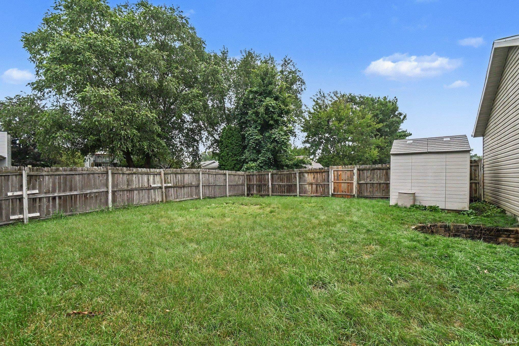 3608 Naples Court Elkhart IN 46514