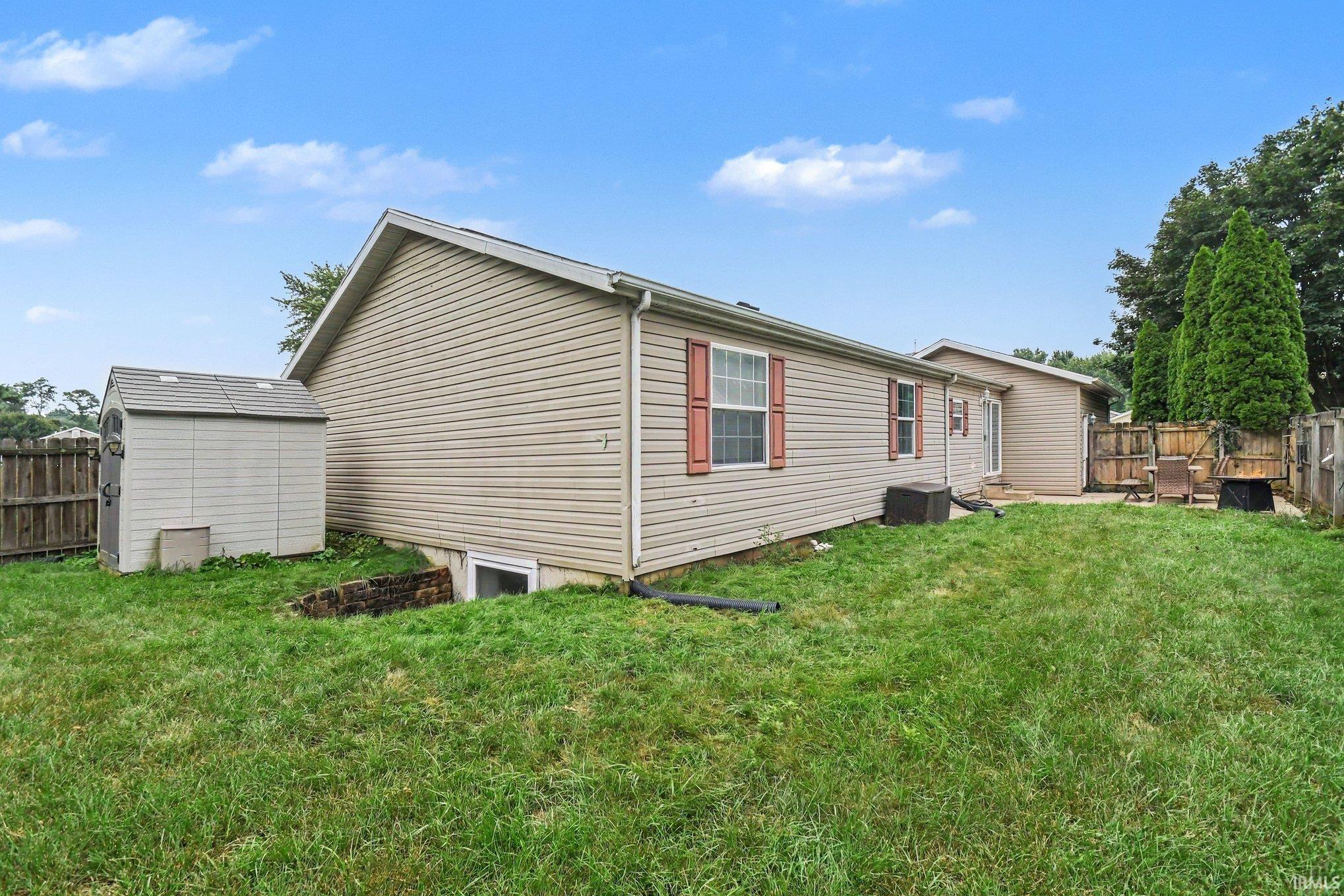 3608 Naples Court Elkhart IN 46514