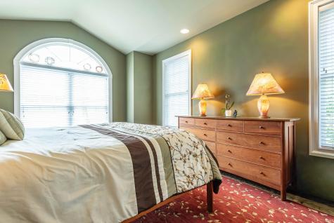 4966 N Muirfield Drive Bloomington IN 47404