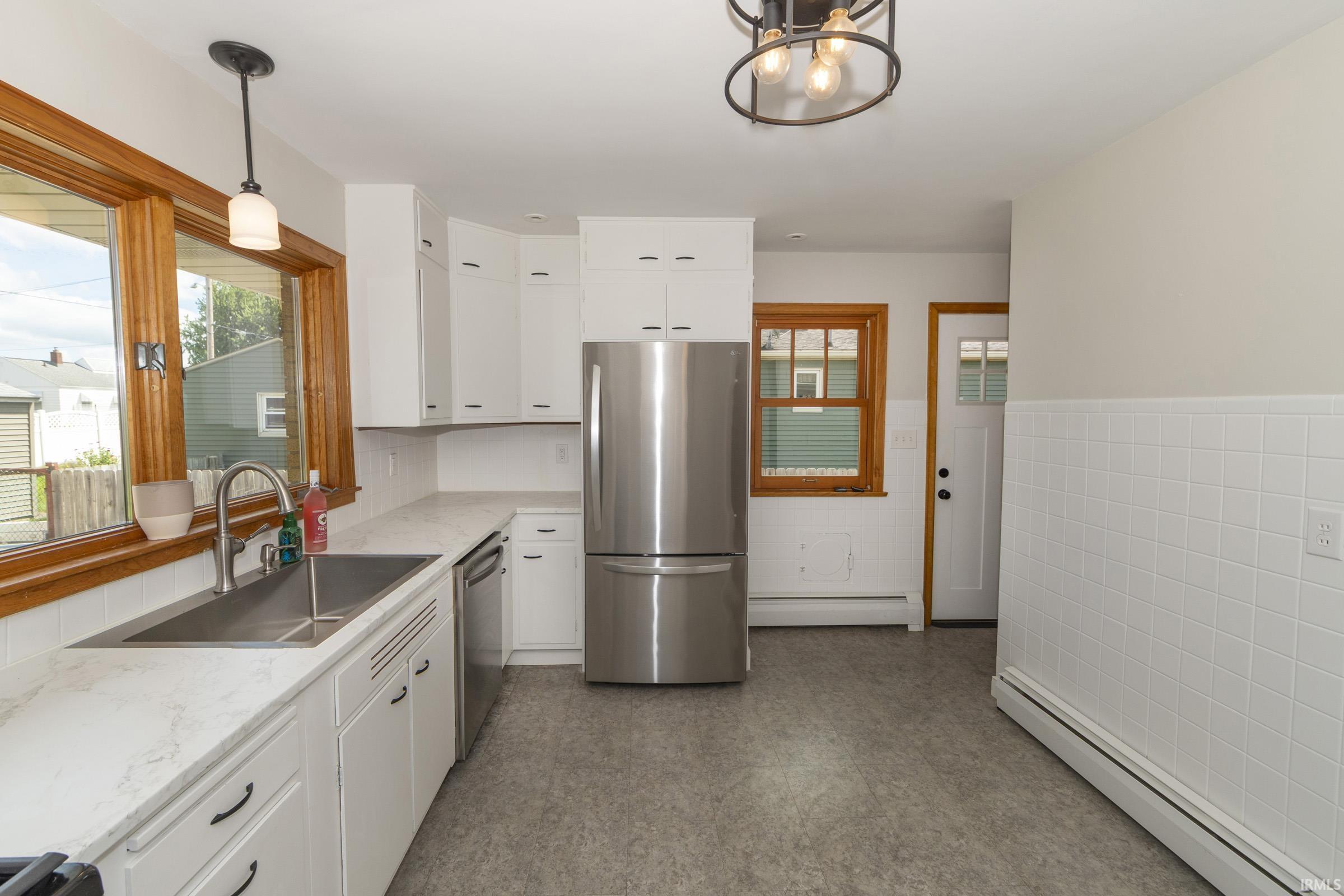610 W 11th Street Mishawaka IN 46544