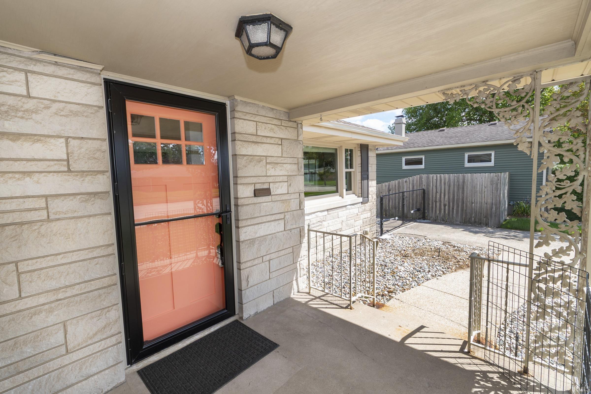 610 W 11th Street Mishawaka IN 46544