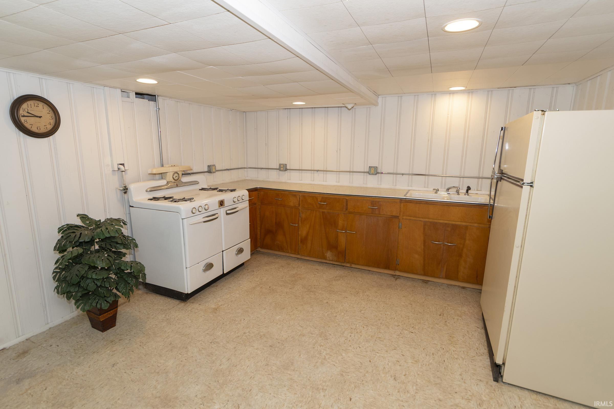 610 W 11th Street Mishawaka IN 46544