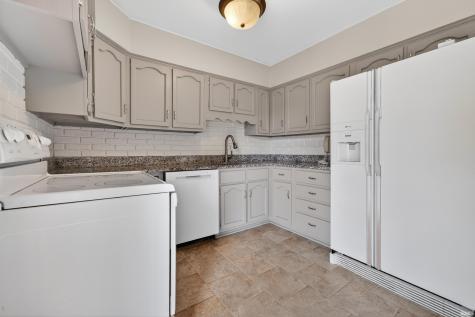 1613 Augusta Court Kokomo IN 46902