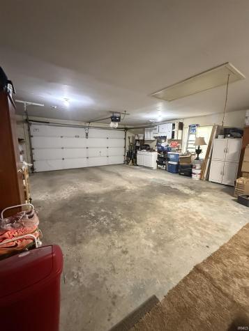 1916 W Sheffield Drive Muncie IN 47304