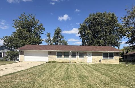 1916 W Sheffield Drive Muncie IN 47304