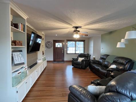 1041 Shadowlawn Avenue Greencastle IN 46135