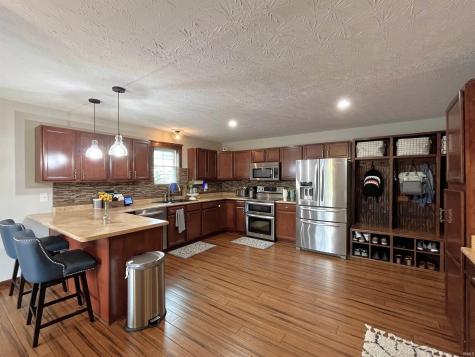 1041 Shadowlawn Avenue Greencastle IN 46135