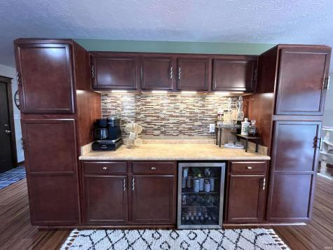 1041 Shadowlawn Avenue Greencastle IN 46135