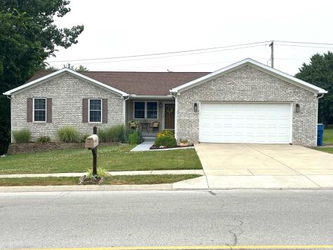 1041 Shadowlawn Avenue Greencastle IN 46135