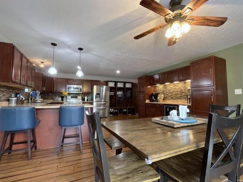 1041 Shadowlawn Avenue Greencastle IN 46135