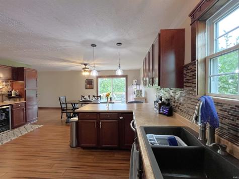 1041 Shadowlawn Avenue Greencastle IN 46135