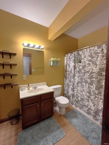 1041 Shadowlawn Avenue Greencastle IN 46135