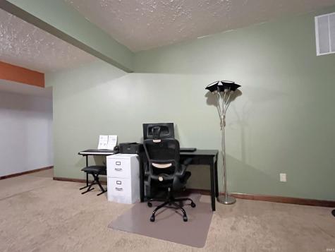 1041 Shadowlawn Avenue Greencastle IN 46135