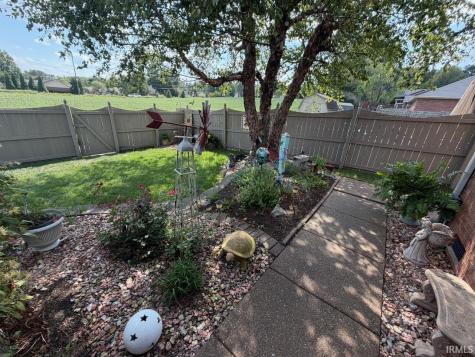 715 Merimac Drive Evansville IN 47711