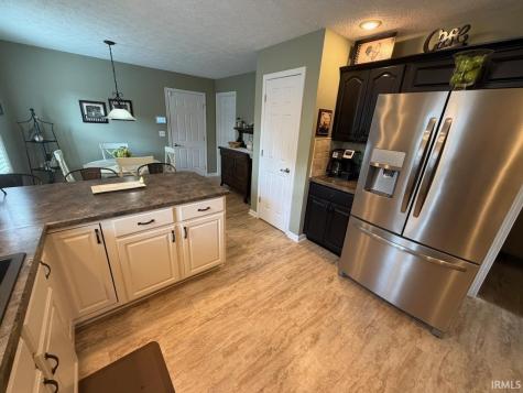 715 Merimac Drive Evansville IN 47711