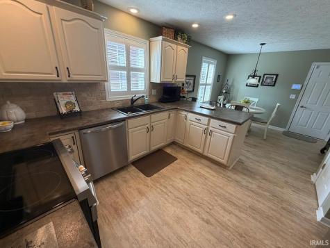 715 Merimac Drive Evansville IN 47711