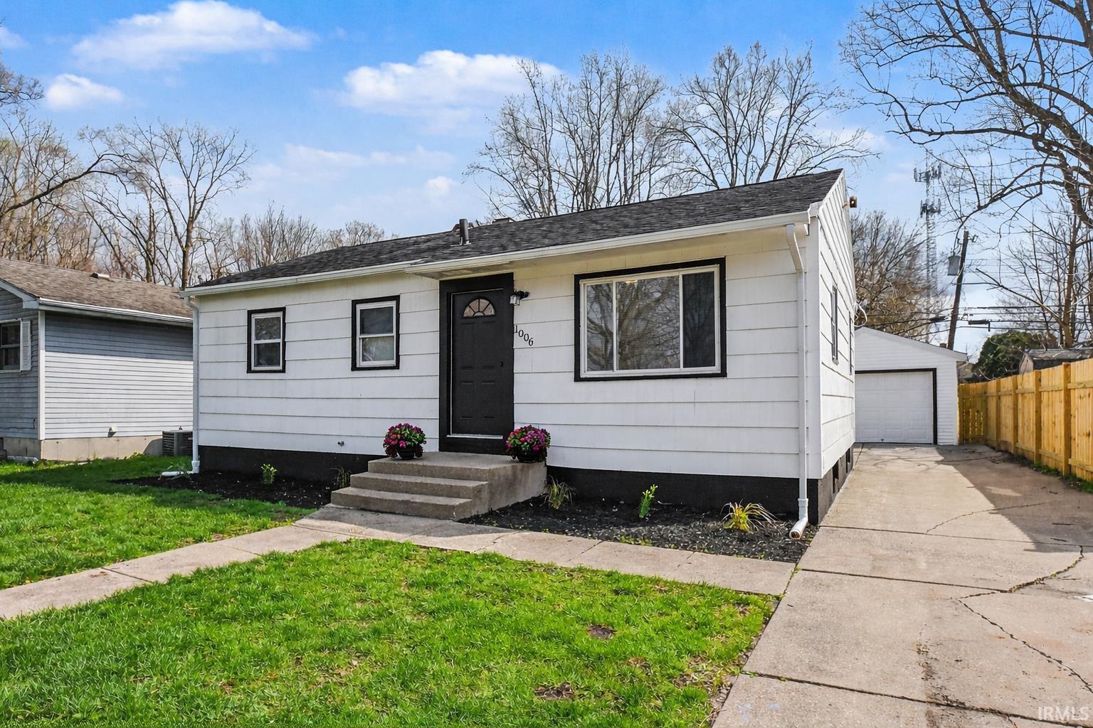1006 W Rose Street South Bend IN 46616