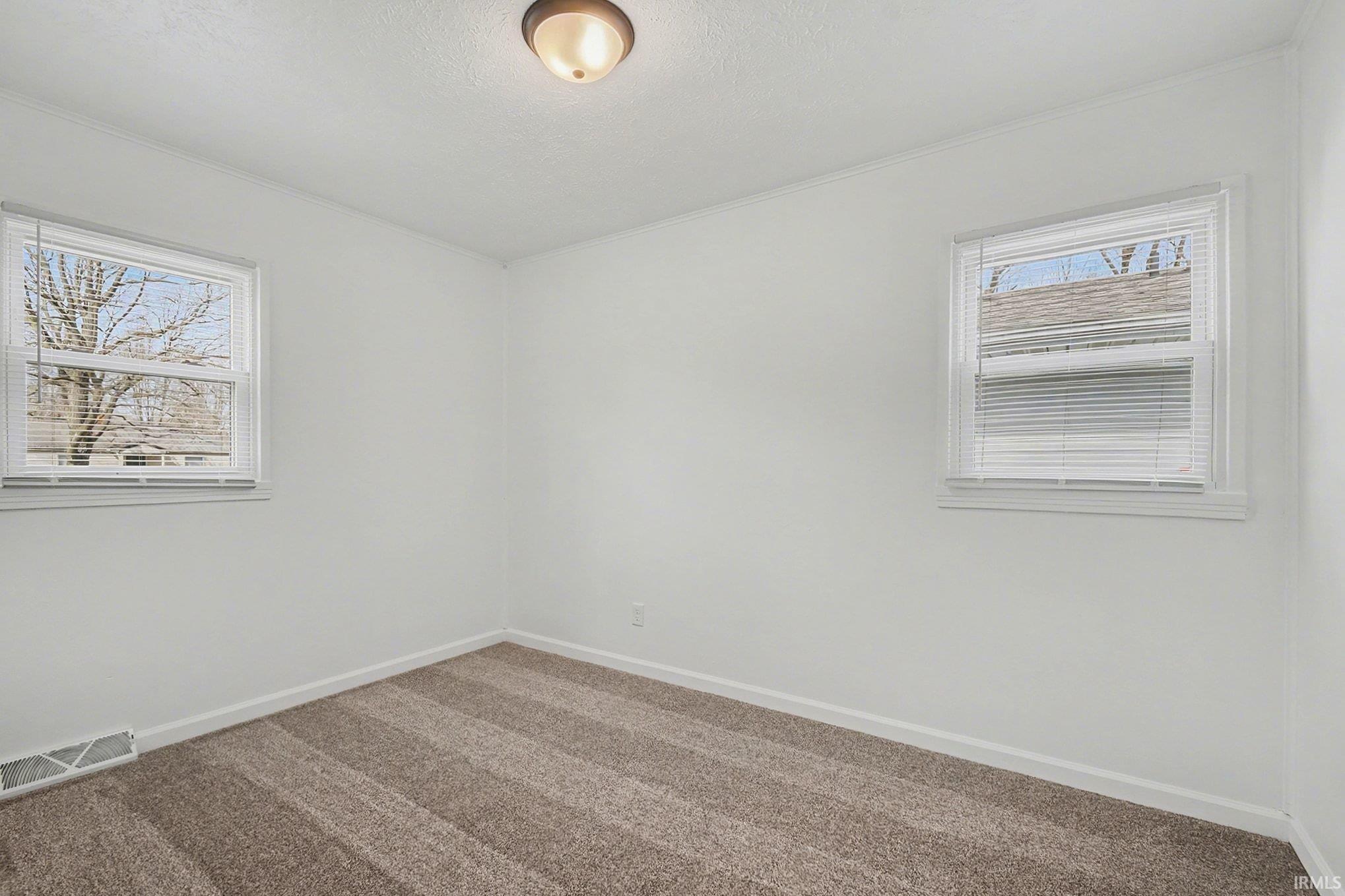 1006 W Rose Street South Bend IN 46616
