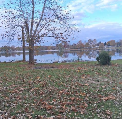 1519 S Lakeshore Drive Albion IN 46701