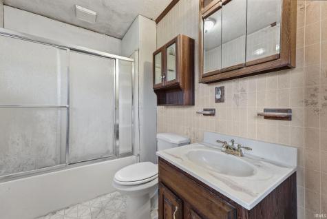 611 S Cowen Street Garrett IN 46738