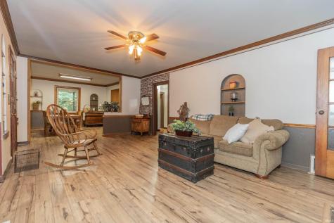 2321 Mount Auburn Road Evansville IN 47720