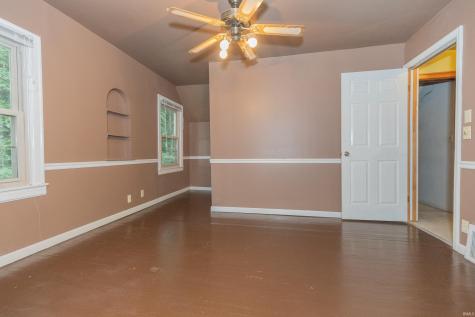 2321 Mount Auburn Road Evansville IN 47720