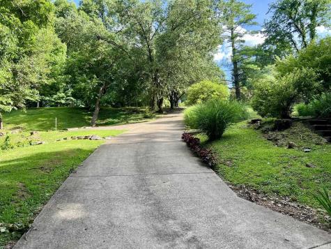 2321 Mount Auburn Road Evansville IN 47720