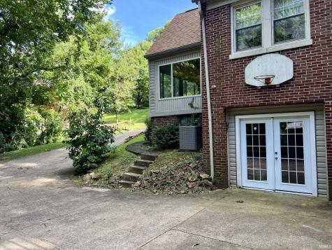 2321 Mount Auburn Road Evansville IN 47720