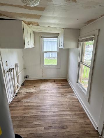 921 Lincoln Avenue Bedford IN 47421