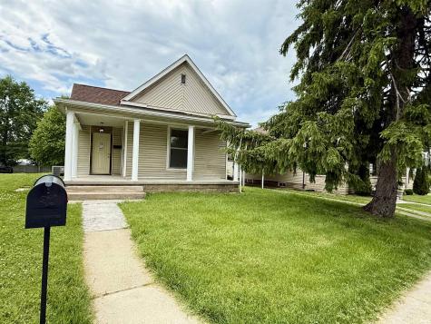 921 Lincoln Avenue Bedford IN 47421