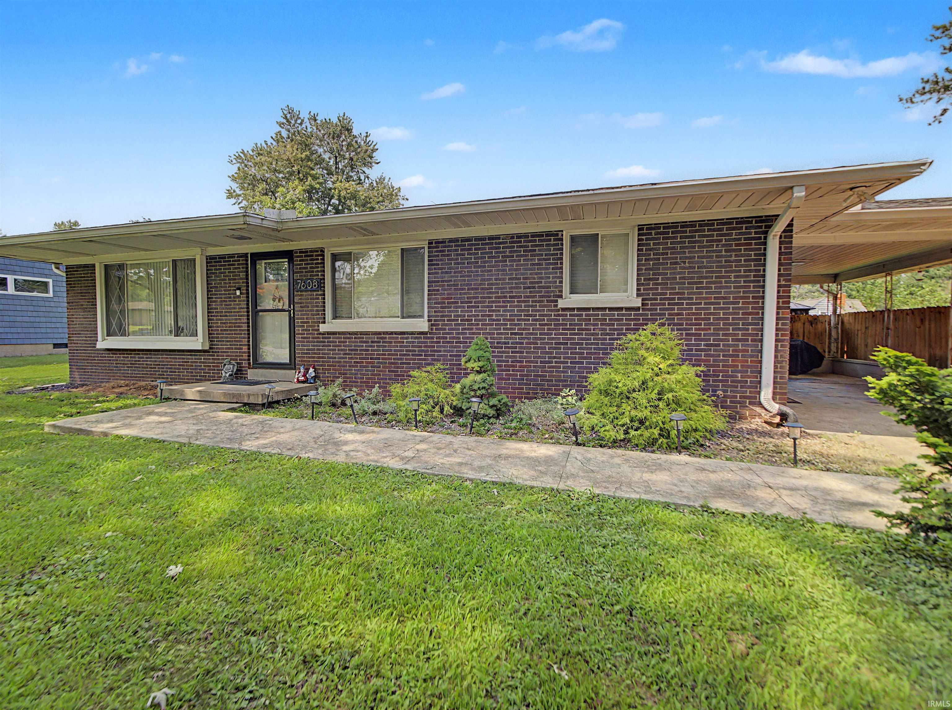 7608 Adams Avenue Evansville IN 47715