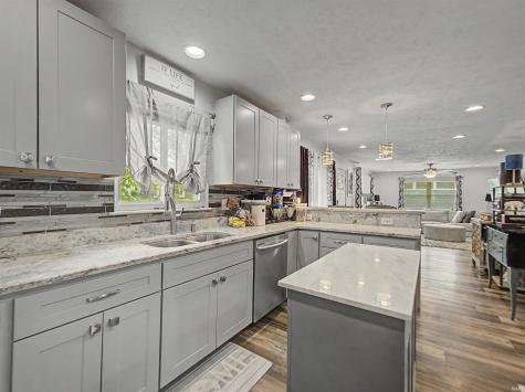 7608 Adams Avenue Evansville IN 47715