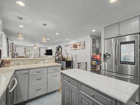 7608 Adams Avenue Evansville IN 47715