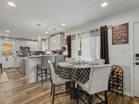 7608 Adams Avenue Evansville IN 47715