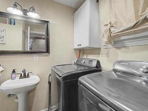7608 Adams Avenue Evansville IN 47715