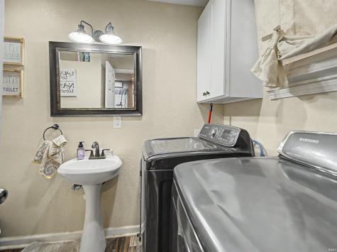 7608 Adams Avenue Evansville IN 47715