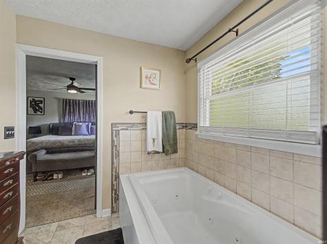 7608 Adams Avenue Evansville IN 47715