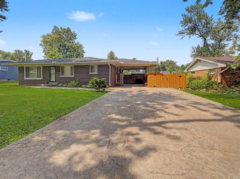 7608 Adams Avenue Evansville IN 47715