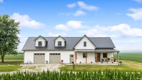 4825 S 700 W Mentone IN 46539