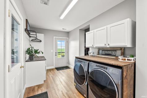 4825 S 700 W Mentone IN 46539