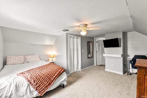 4825 S 700 W Mentone IN 46539