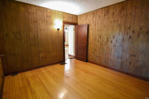 5900 Newburgh Road Evansville IN 47715