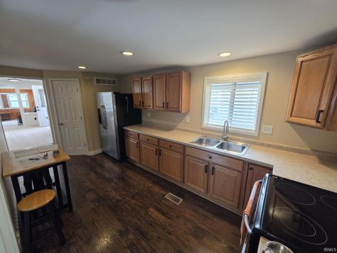 3247 SE Lakeshore Drive Macy IN 46951