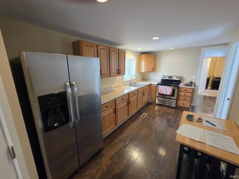 3247 SE Lakeshore Drive Macy IN 46951
