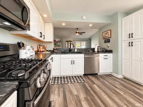 2834 Elmridge Drive Evansville IN 47711