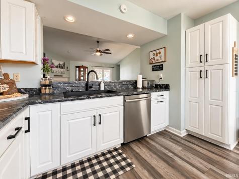 2834 Elmridge Drive Evansville IN 47711