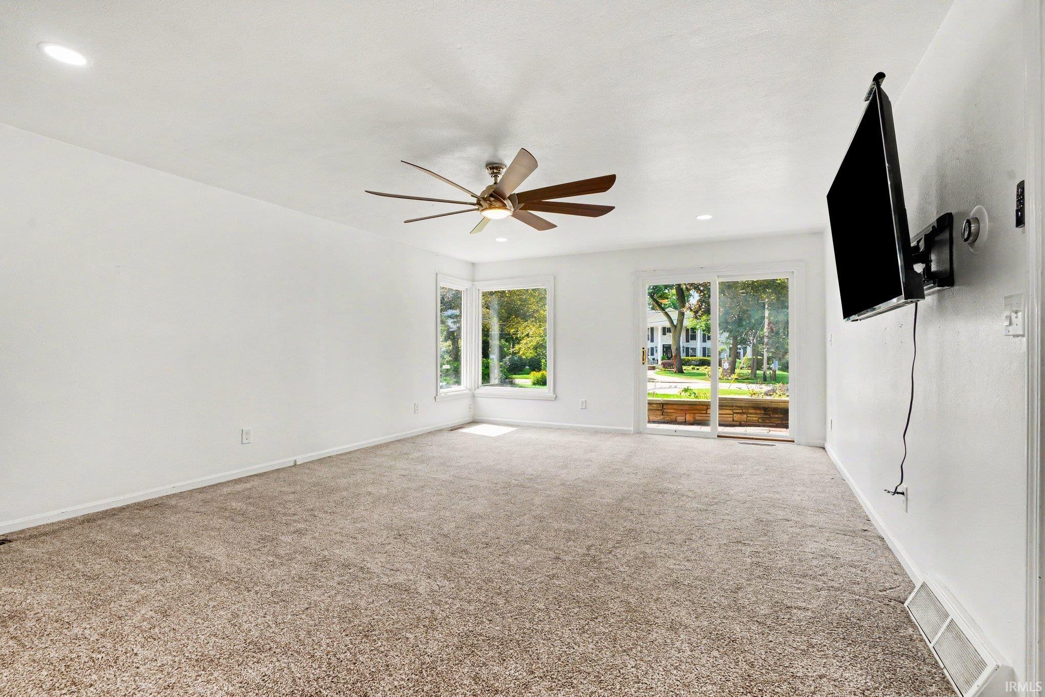 2030 Greenleaf Boulevard Elkhart IN 46514