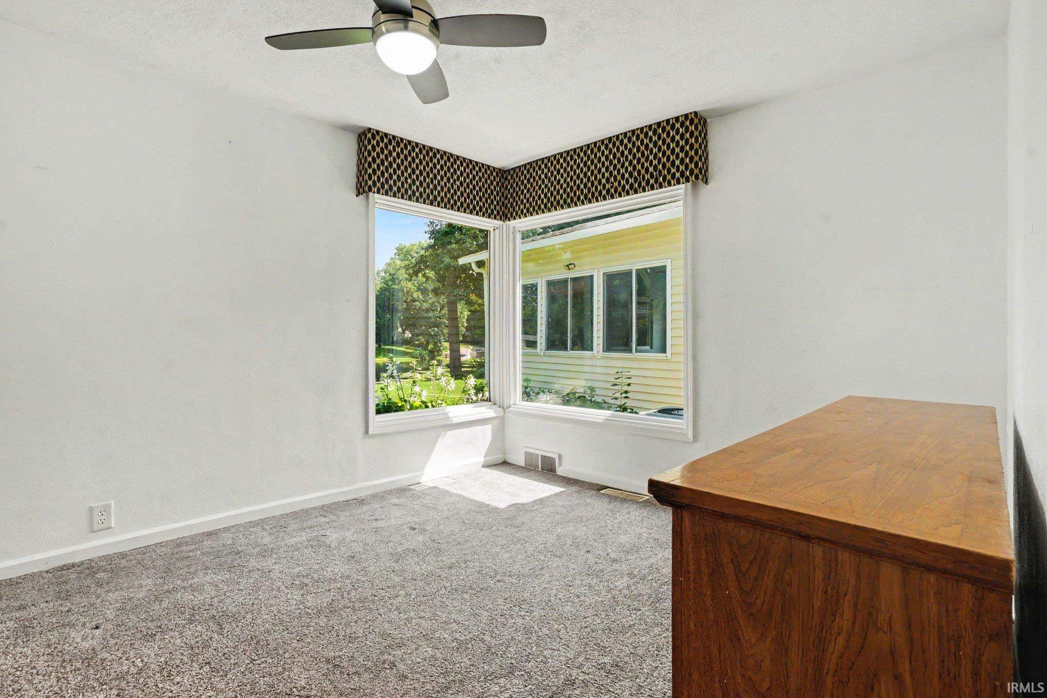 2030 Greenleaf Boulevard Elkhart IN 46514